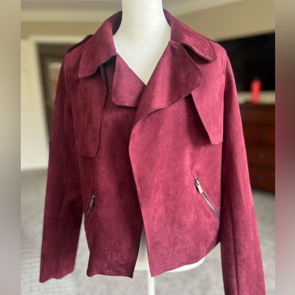 KUT from the Kloth Jacee Raw hem Moto Jacket, size small, Bordeaux